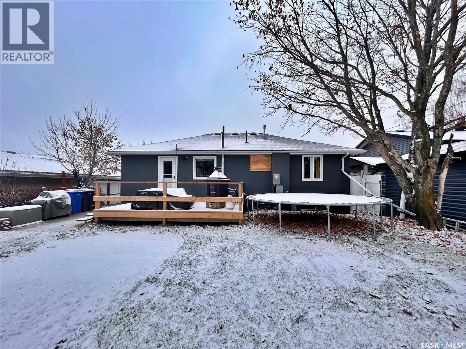 105 Railway Avenue, Wawota, Saskatchewan  S0G 5A0 - Photo 40 - SK022518