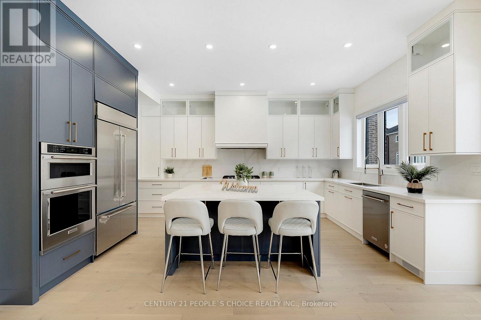 Upper - 8915 Heritage Road, Brampton, Ontario  L6Y 0E4 - Photo 12 - W12444547