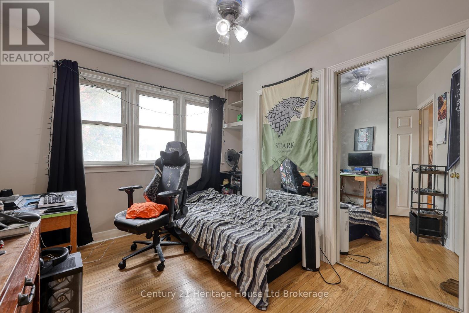 719 Peel Street, Woodstock, Ontario N4S 1L5 - Photo 17 - X12523092