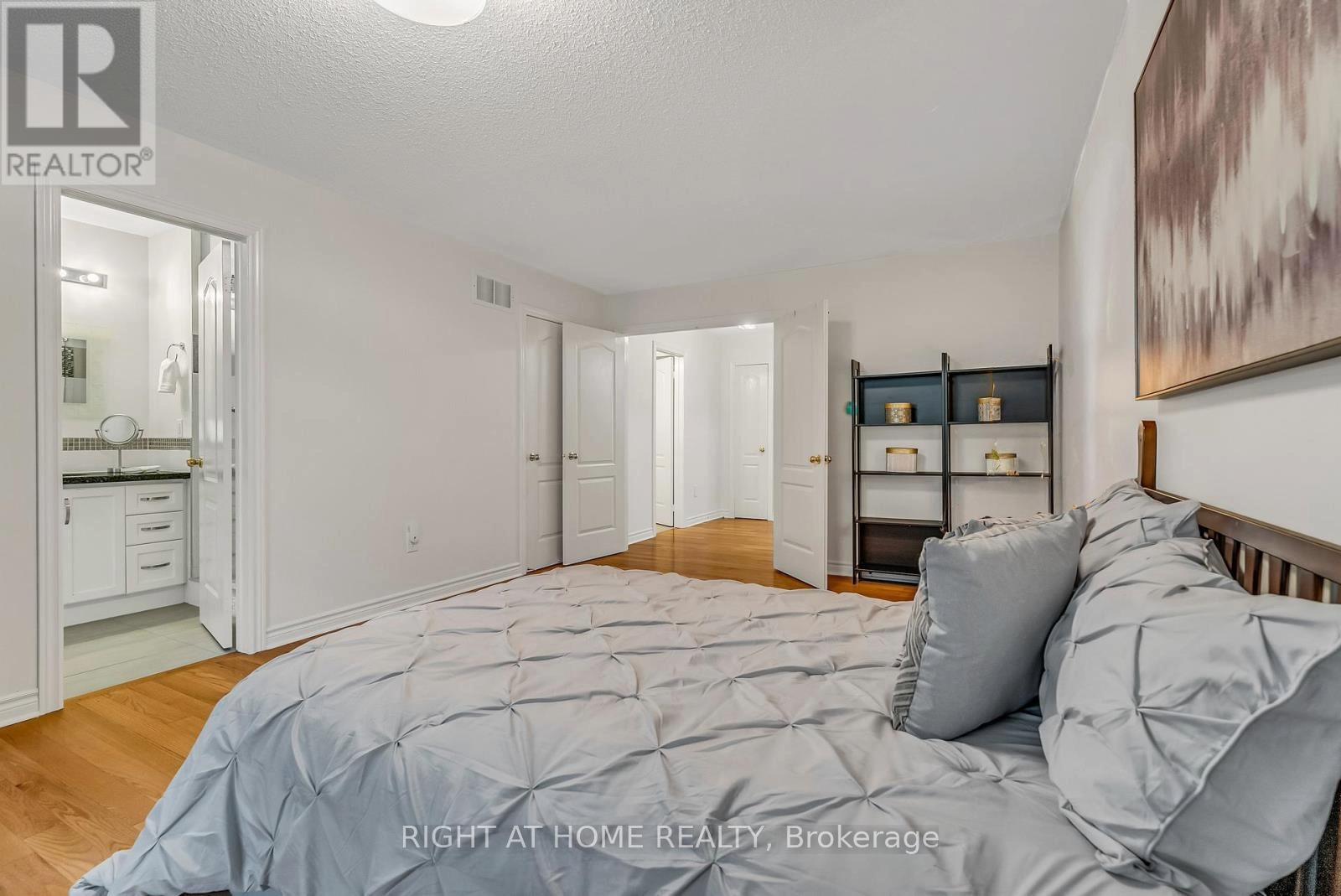 12 Walter Thomas Way, Markham, Ontario  L3R 5P6 - Photo 15 - N12523612