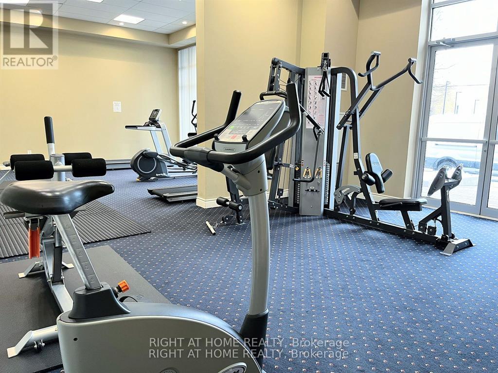 323 - 10211 Keele Street, Vaughan, Ontario  L6A 4R7 - Photo 9 - N12523618