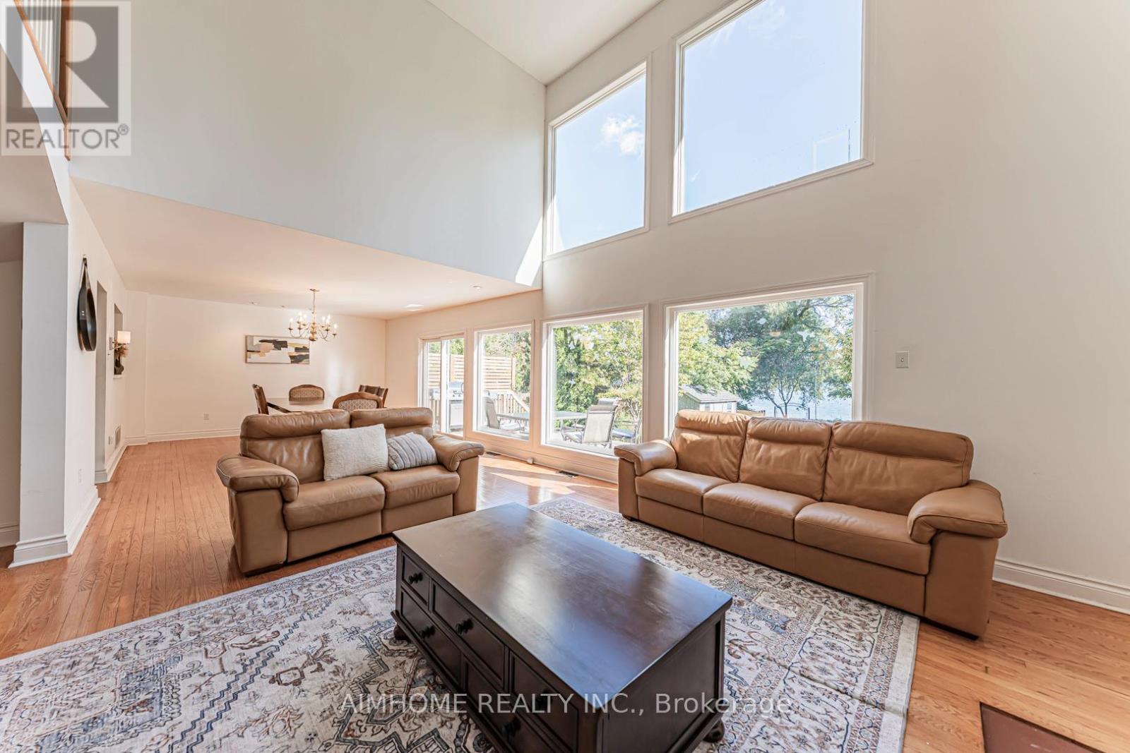 455 North Lake Road, Richmond Hill, Ontario  L4E 3A6 - Photo 9 - N12523640