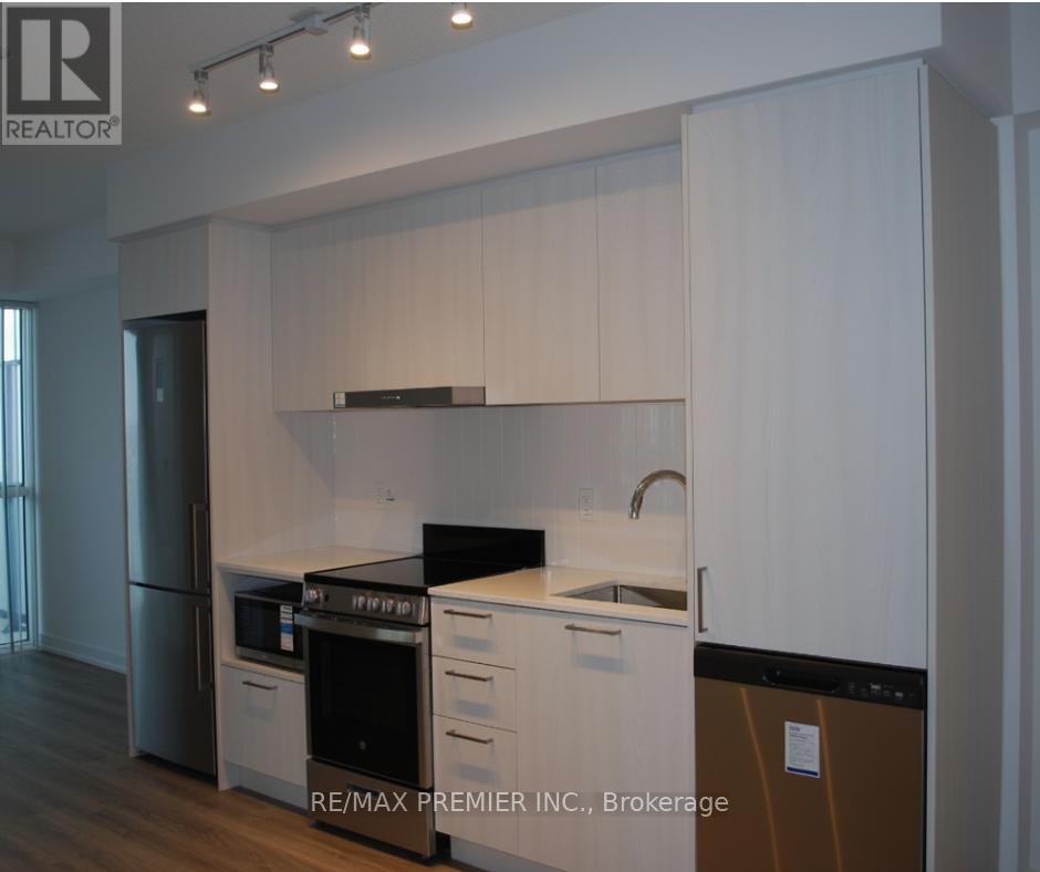 1503 - 195 Commerce Street, Vaughan, Ontario  L4K 0P9 - Photo 3 - N12523726