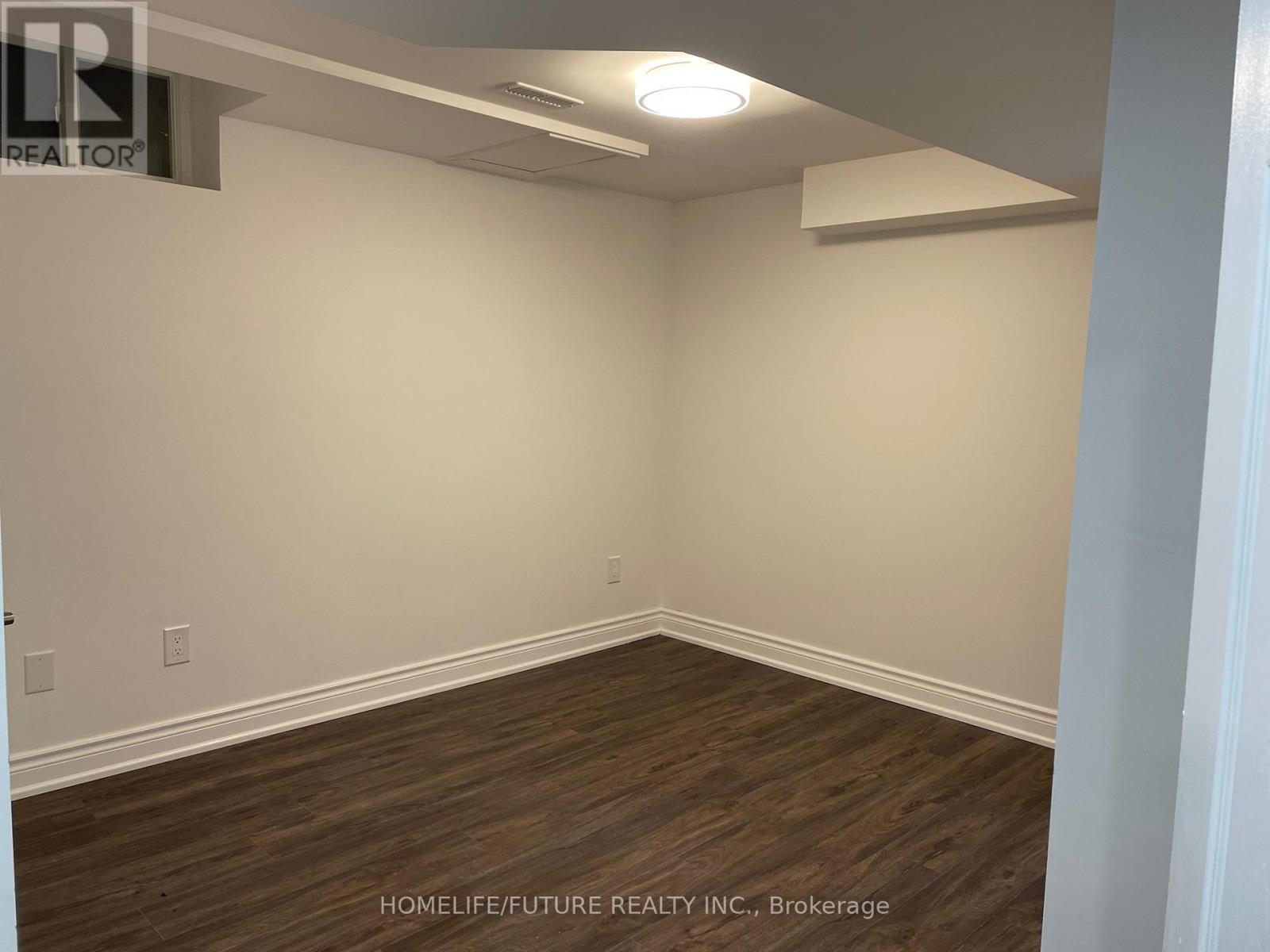 (Bsmt) - 250 Woodhall Road, Markham, Ontario  L3S 1N2 - Photo 7 - N12523762