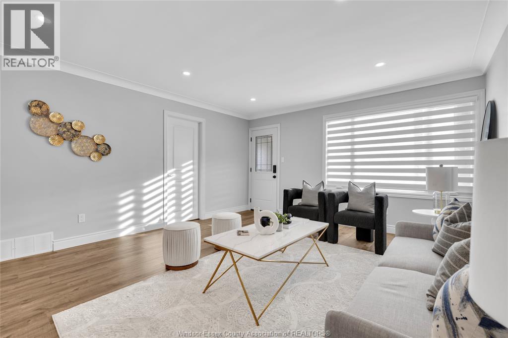 937 Lauzon Road, Windsor, Ontario N8S 3M4 - Photo 13 - 25028377