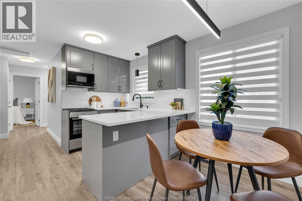 937 Lauzon Road, Windsor, Ontario N8S 3M4 - Photo 15 - 25028377