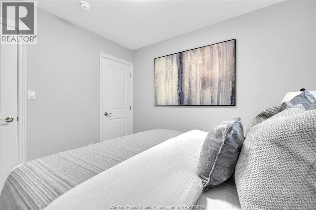 937 Lauzon Road, Windsor, Ontario N8S 3M4 - Photo 32 - 25028377