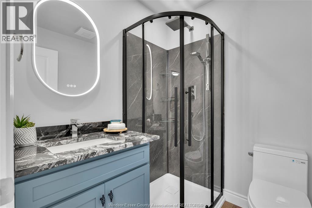 937 Lauzon Road, Windsor, Ontario N8S 3M4 - Photo 33 - 25028377