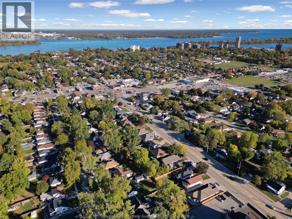 937 Lauzon Road, Windsor, Ontario N8S 3M4 - Photo 42 - 25028377