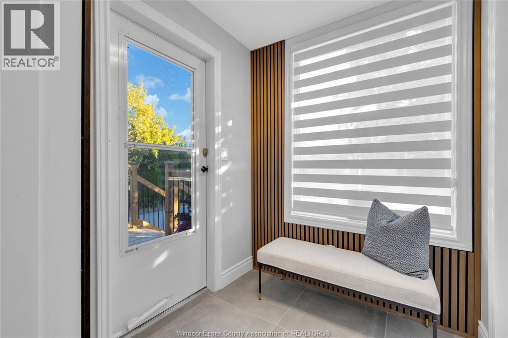 937 Lauzon Road, Windsor, Ontario N8S 3M4 - Photo 8 - 25028377