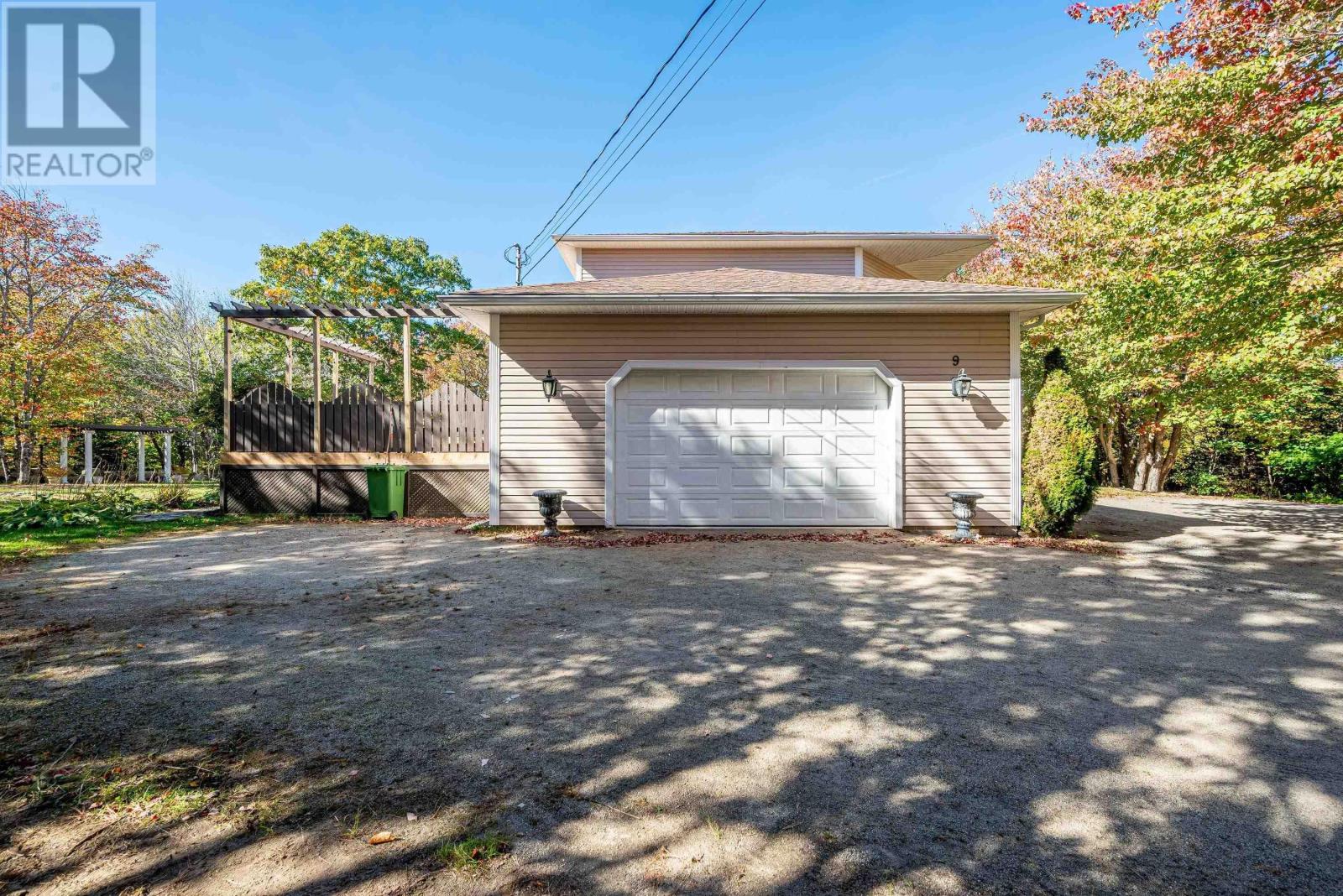 9 Haliburton Crescent, Stillwater Lake, Nova Scotia  B3Z 1P1 - Photo 33 - 202525676