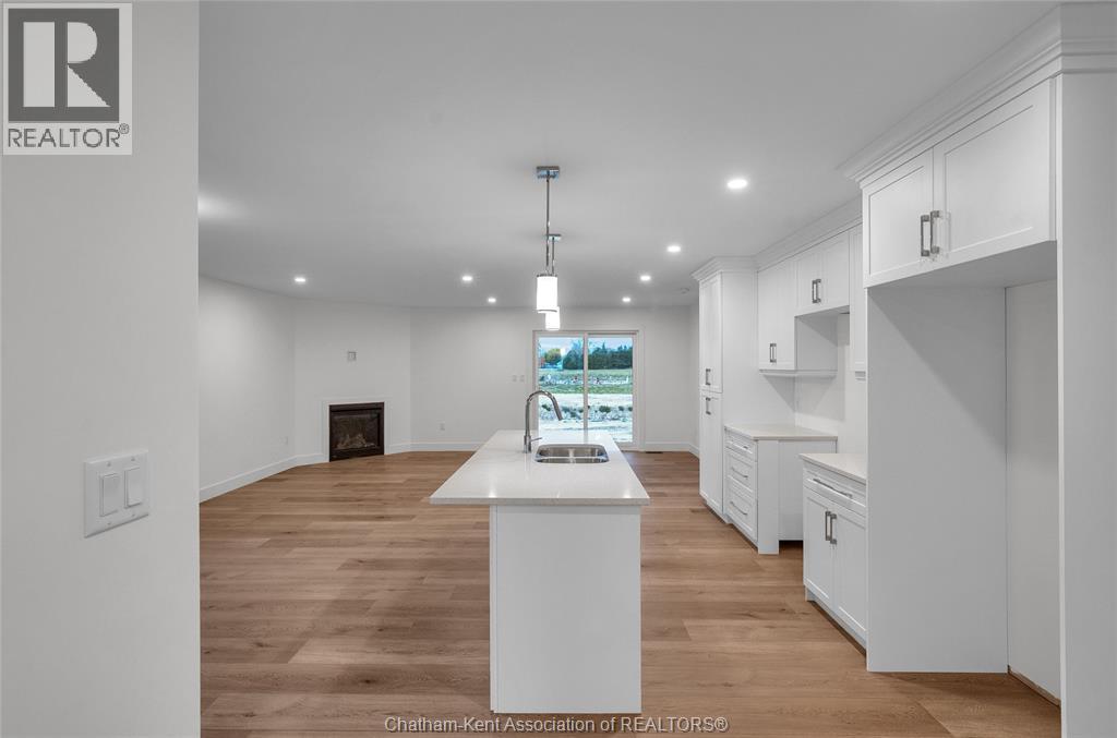 20 Cornerstone Place, Chatham, Ontario N7M 0V8 - Photo 13 - 25028063