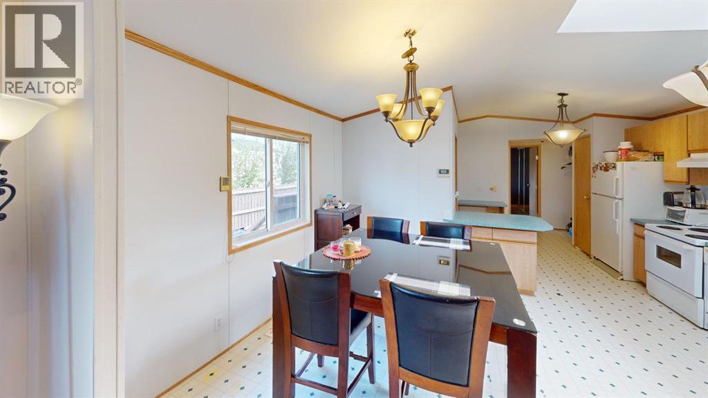 105 Meadowlake Close E, Brooks, Alberta  T1R 1G1 - Photo 7 - A2249718