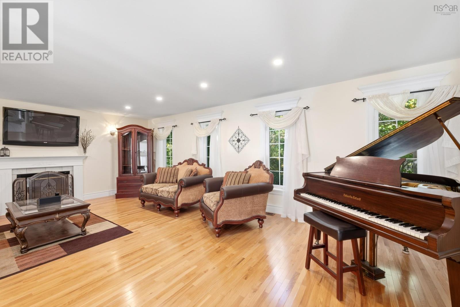 9 Haliburton Crescent, Stillwater Lake, Nova Scotia  B3Z 1P1 - Photo 5 - 202525676