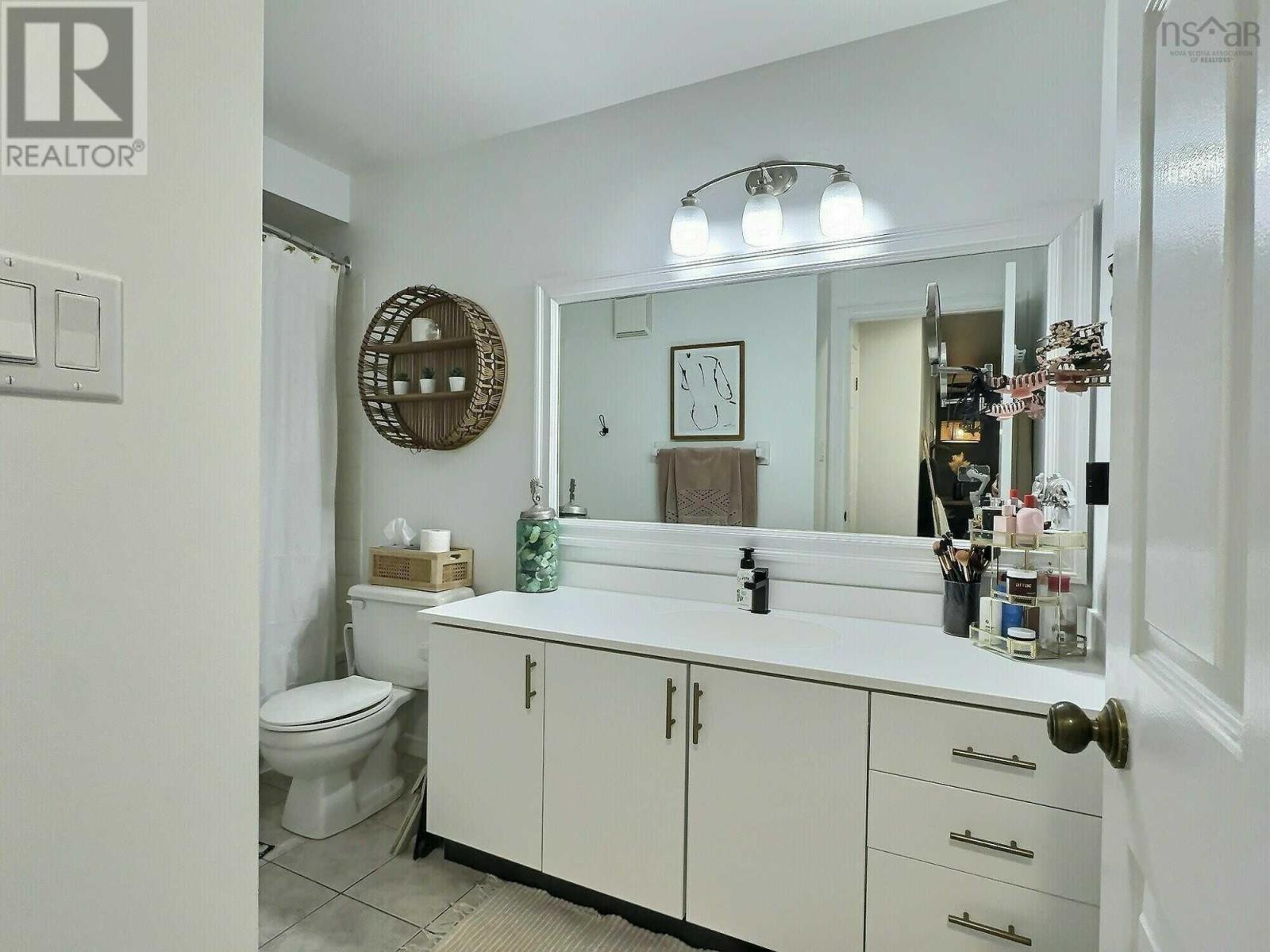 301 83 Kearney Lake Road, Halifax, Nova Scotia  B3M 4E6 - Photo 12 - 202526929