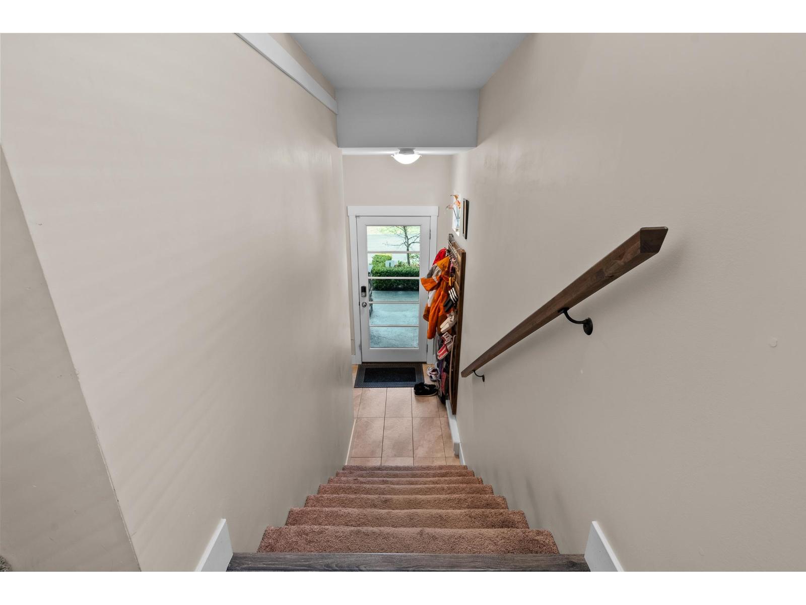 23 46570 Macken Avenue, Chilliwack Proper East, Chilliwack, British Columbia  V2P 0G2 - Photo 25 - R3065719