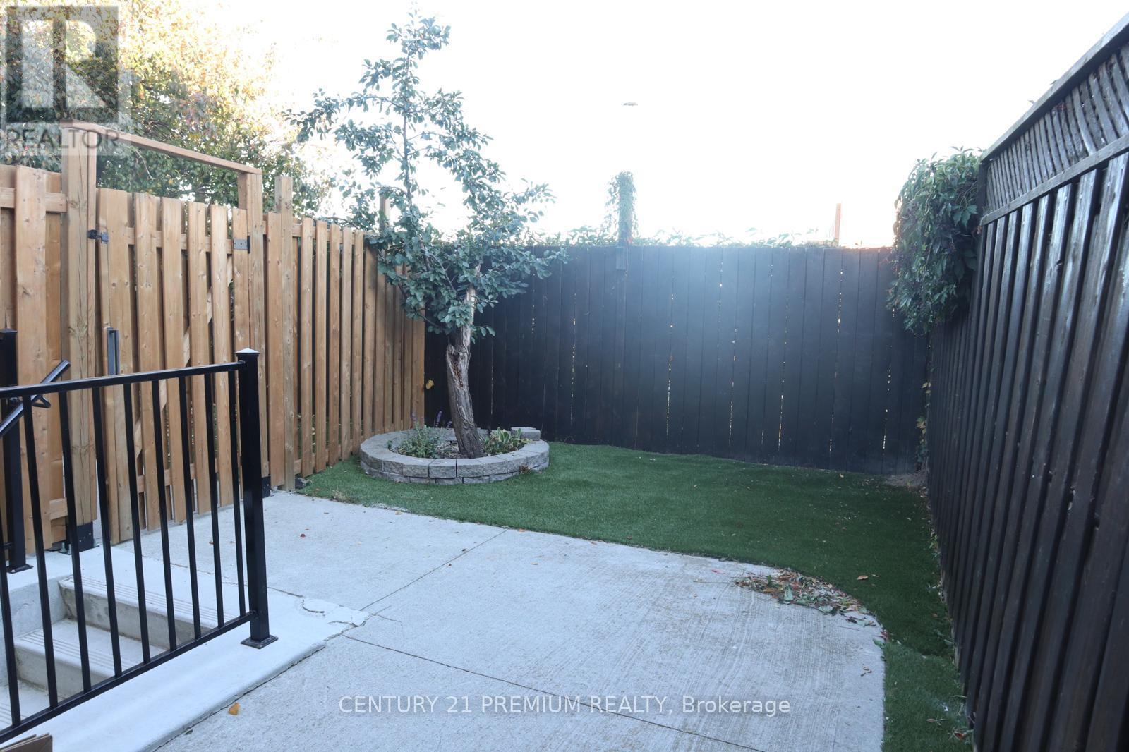 Lower - 25 Sewells Lane, Brampton, Ontario  L7A 2Z9 - Photo 9 - W12523646