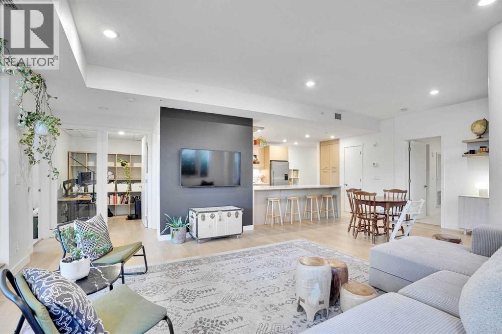 Property at 3, 88 9 Street NE image 5