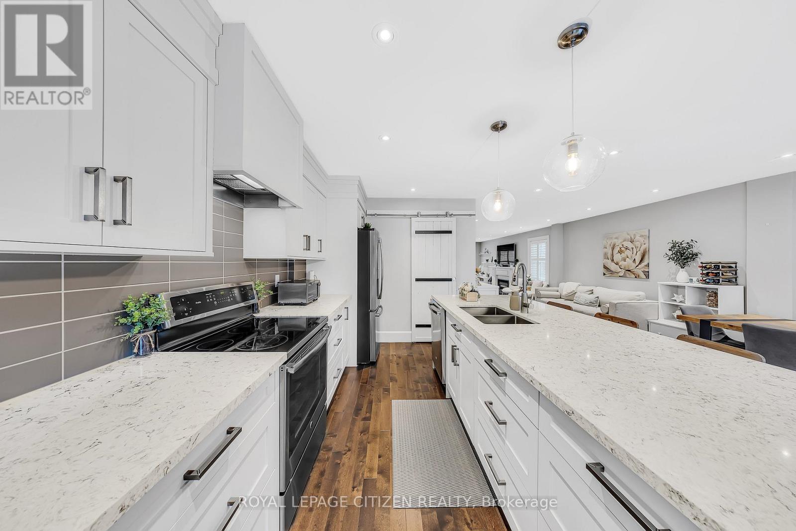 55 Joseph Street, Toronto, Ontario  M9N 2H9 - Photo 11 - W12523680
