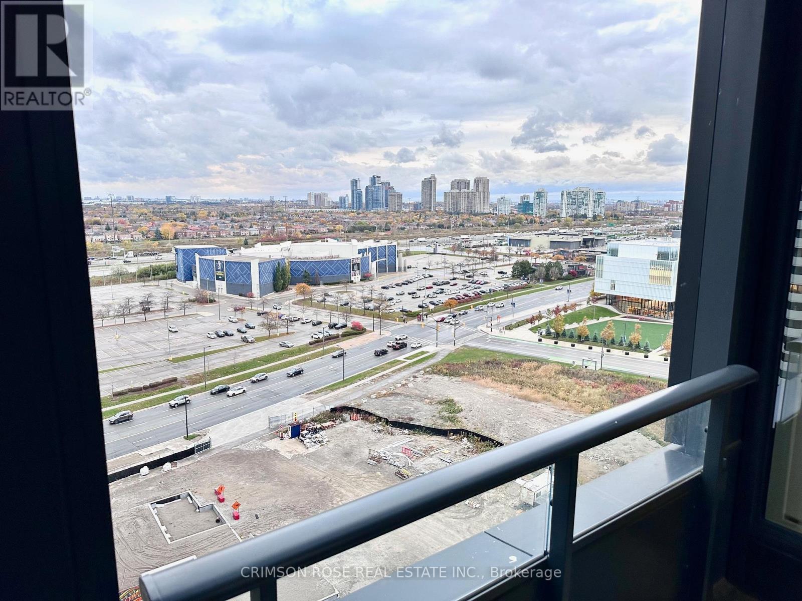 1303 - 395 Square One Drive, Mississauga, Ontario  L5B 0P6 - Photo 13 - W12523714