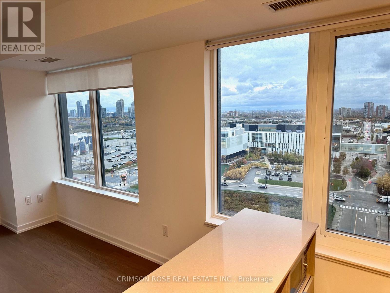 1303 - 395 Square One Drive, Mississauga, Ontario  L5B 0P6 - Photo 6 - W12523714