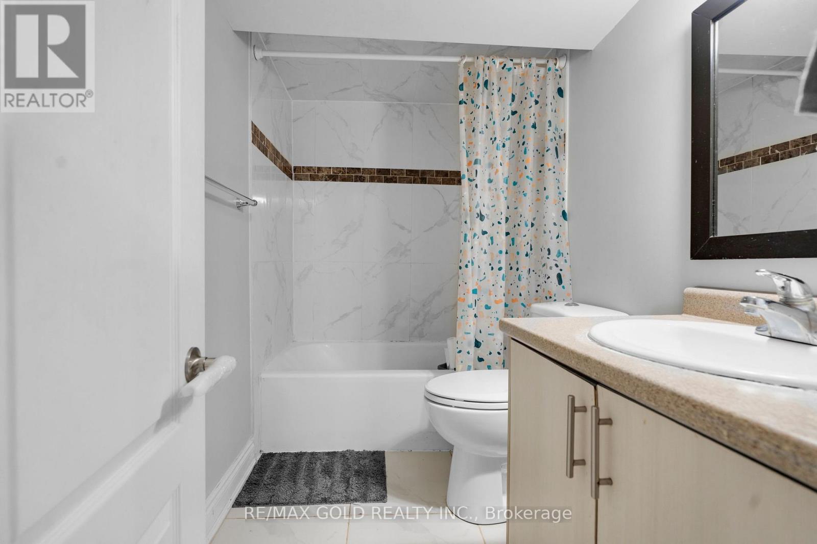 13 Tullamore Road S, Brampton, Ontario  L6W 1J7 - Photo 21 - W12523720