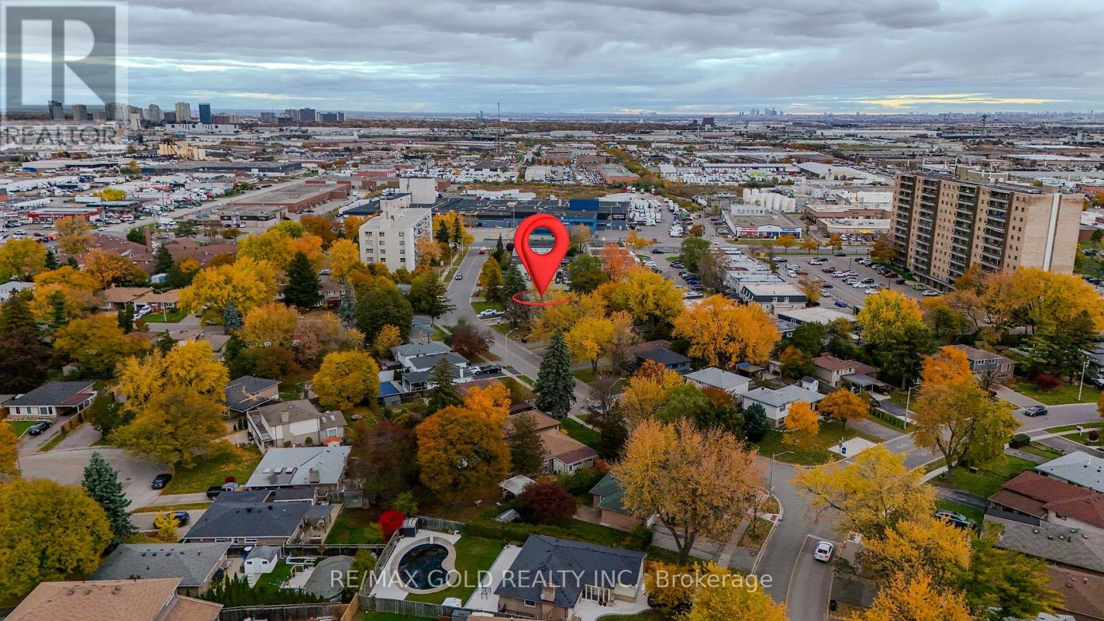 13 Tullamore Road S, Brampton, Ontario  L6W 1J7 - Photo 30 - W12523720