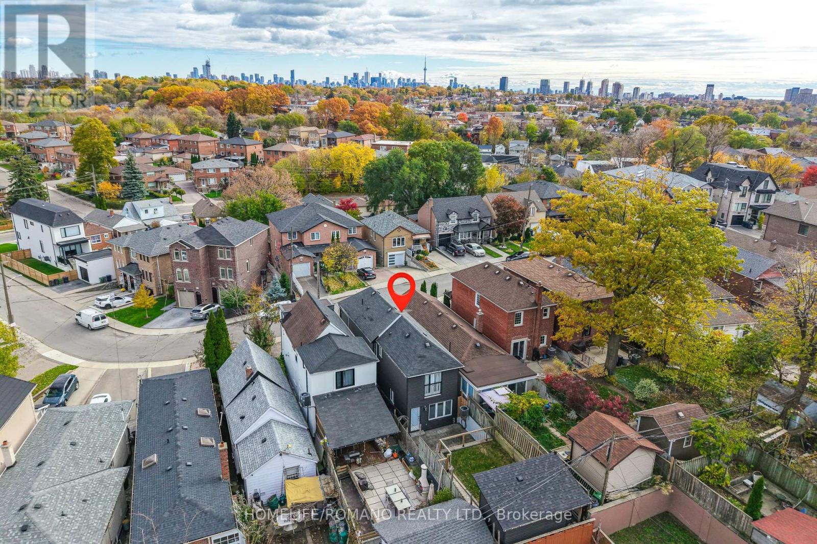 20 Harlton Crescent, Toronto, Ontario  M6M 1L1 - Photo 47 - W12523730