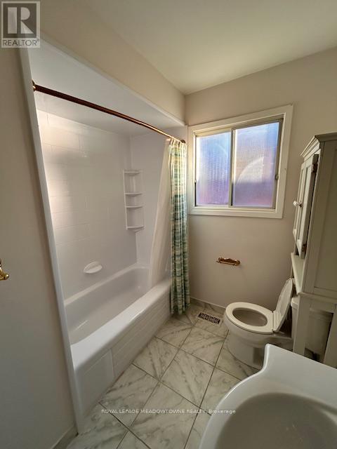 161 Harold Street, Brampton, Ontario  L6Y 2G3 - Photo 11 - W12523772