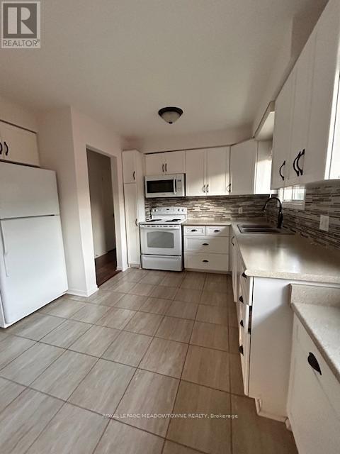 161 Harold Street, Brampton, Ontario  L6Y 2G3 - Photo 15 - W12523772