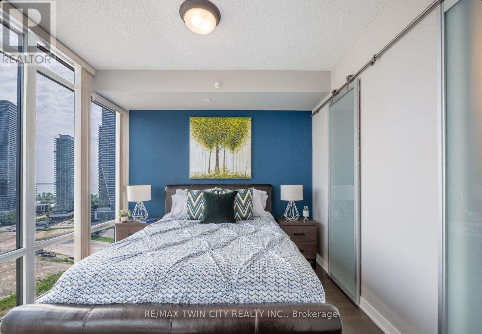 2209 - 90 Park Lawn Road, Toronto, Ontario  M8Y 0B6 - Photo 15 - W12523776