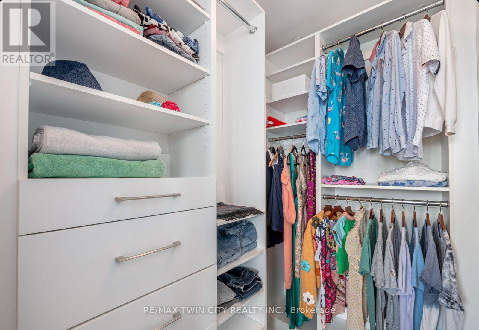 2209 - 90 Park Lawn Road, Toronto, Ontario  M8Y 0B6 - Photo 17 - W12523776