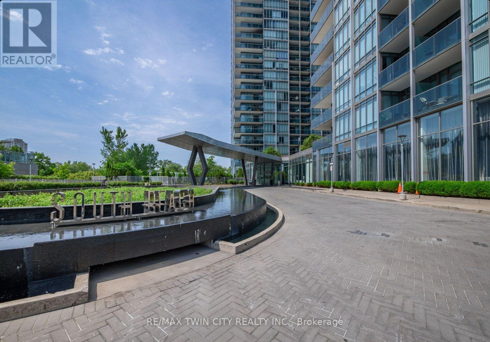 2209 - 90 Park Lawn Road, Toronto, Ontario  M8Y 0B6 - Photo 3 - W12523776
