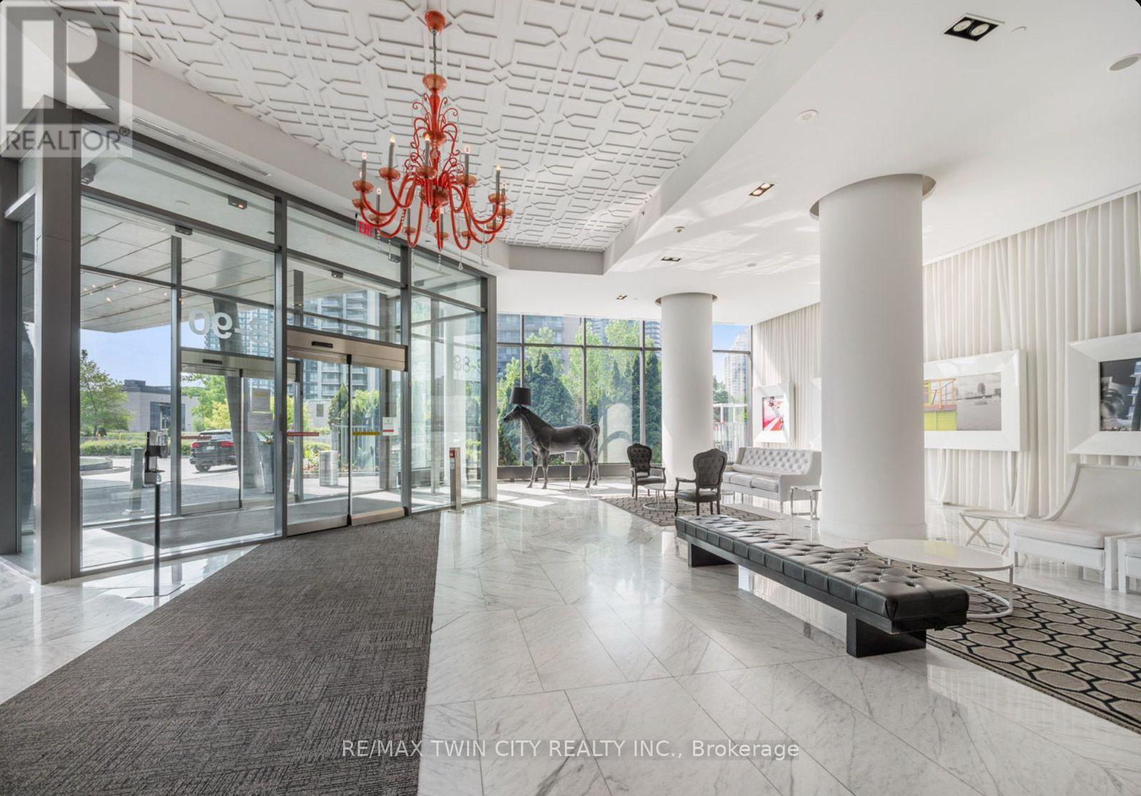 2209 - 90 Park Lawn Road, Toronto, Ontario  M8Y 0B6 - Photo 5 - W12523776