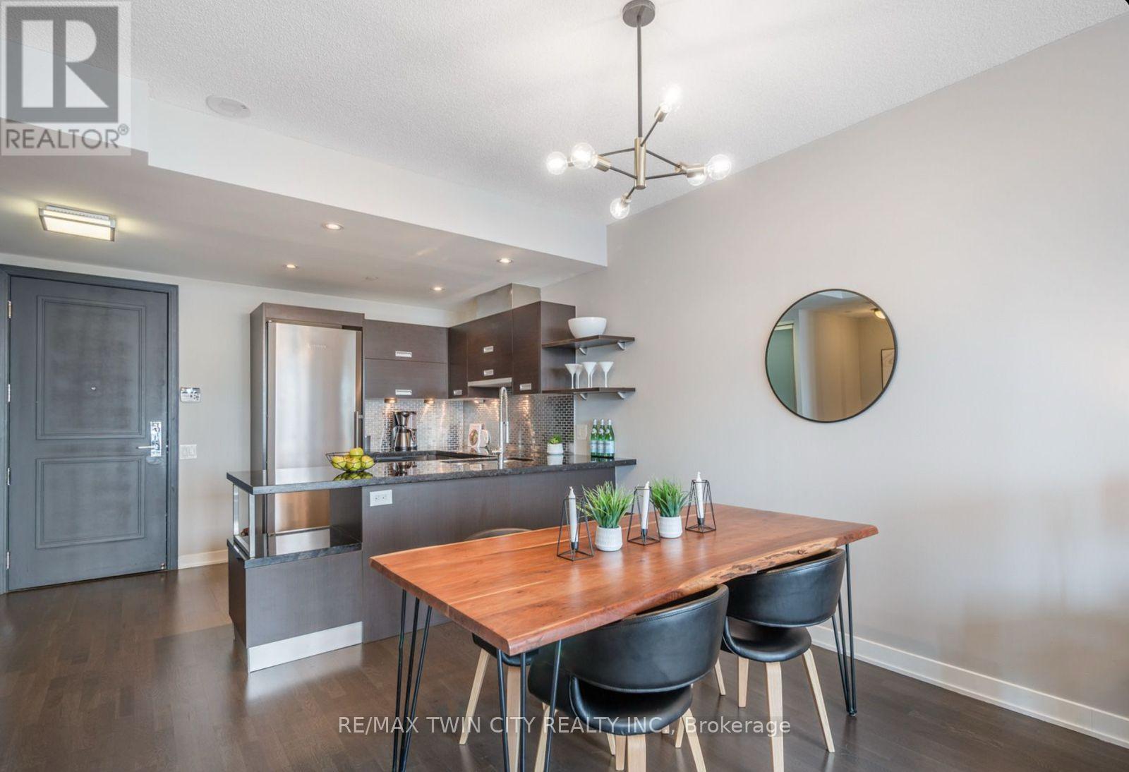 2209 - 90 Park Lawn Road, Toronto, Ontario  M8Y 0B6 - Photo 7 - W12523776