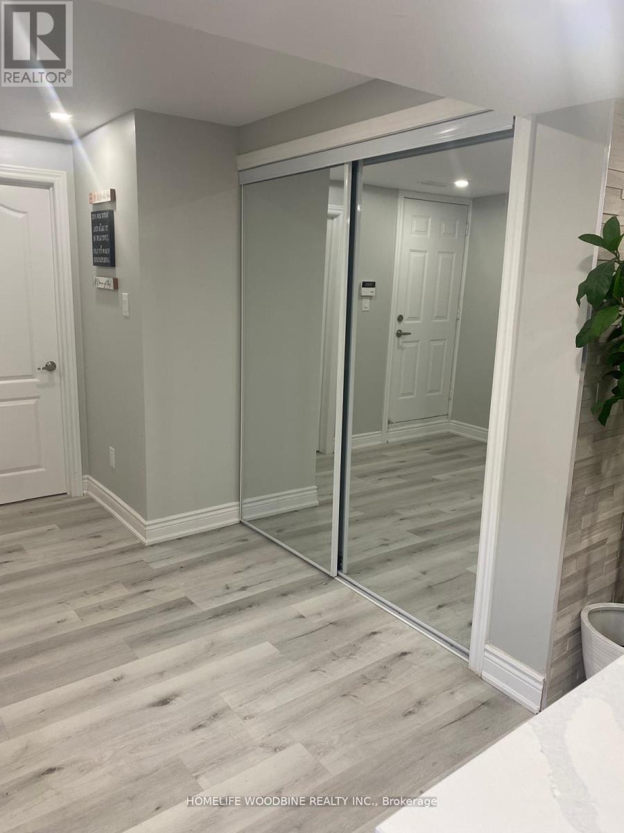 11 Darren Road, Brampton, Ontario  L6P 1Z6 - Photo 21 - W12523810