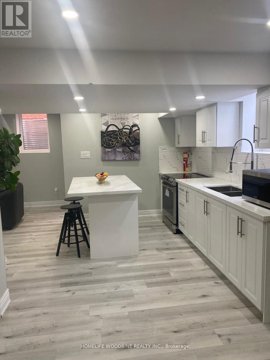 11 Darren Road, Brampton, Ontario  L6P 1Z6 - Photo 23 - W12523810