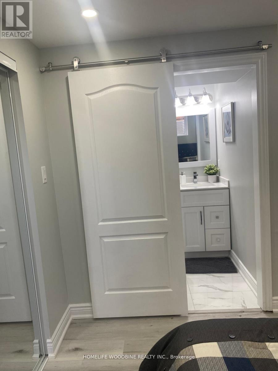 11 Darren Road, Brampton, Ontario  L6P 1Z6 - Photo 24 - W12523810