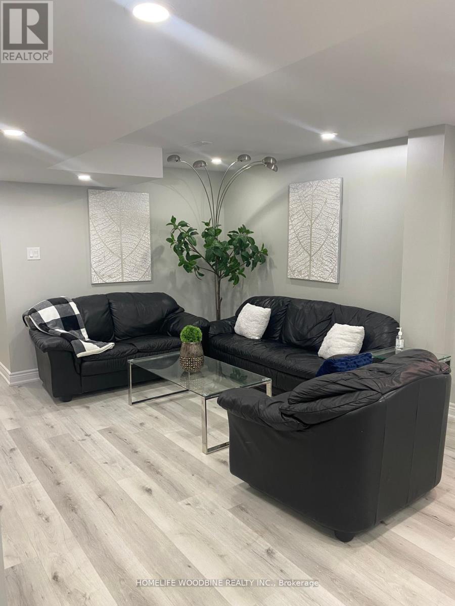 11 Darren Road, Brampton, Ontario  L6P 1Z6 - Photo 29 - W12523810