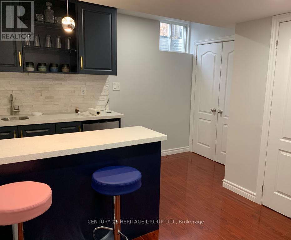 6 Beavington Road, Brampton, Ontario  L7A 0R9 - Photo 3 - W12523814