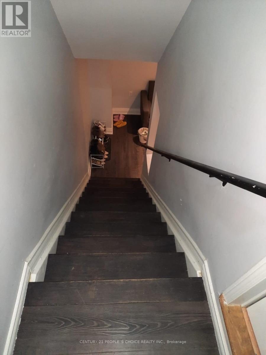 Bsmt - 3210 Carabella Way, Mississauga, Ontario  L5M 6S6 - Photo 2 - W12523830