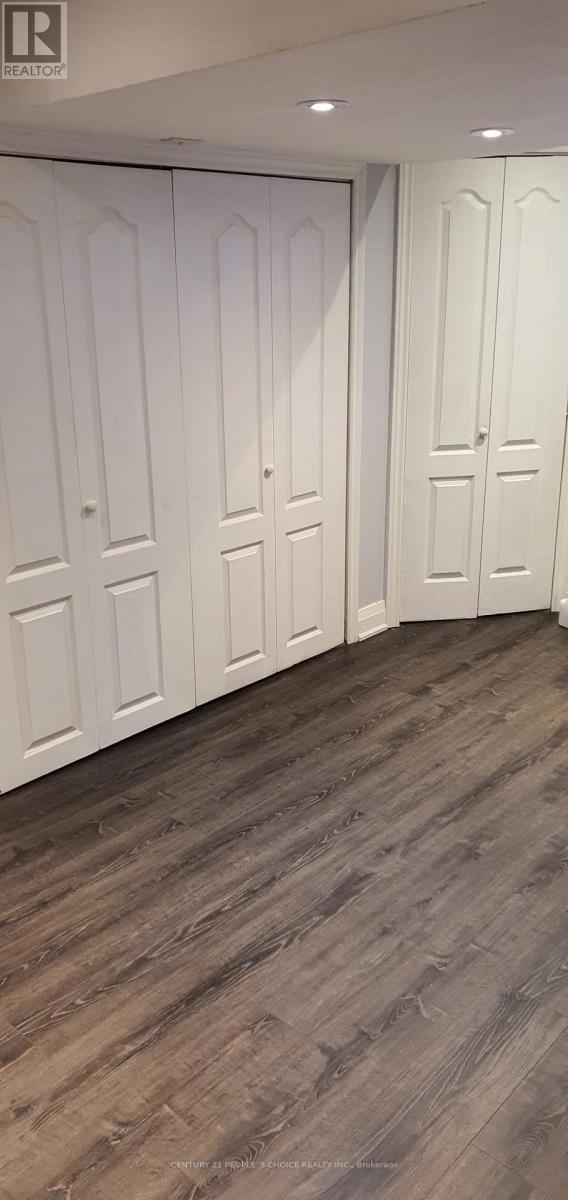 Bsmt - 3210 Carabella Way, Mississauga, Ontario  L5M 6S6 - Photo 3 - W12523830