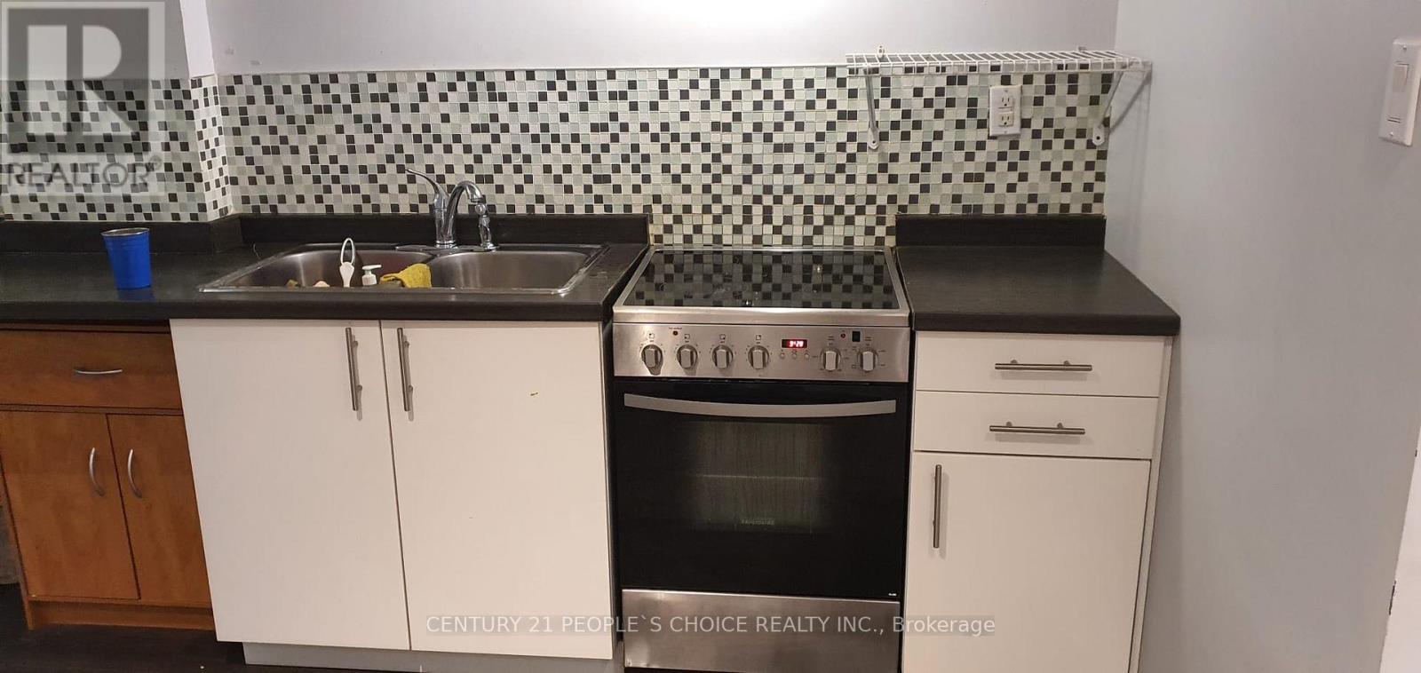 Bsmt - 3210 Carabella Way, Mississauga, Ontario  L5M 6S6 - Photo 5 - W12523830