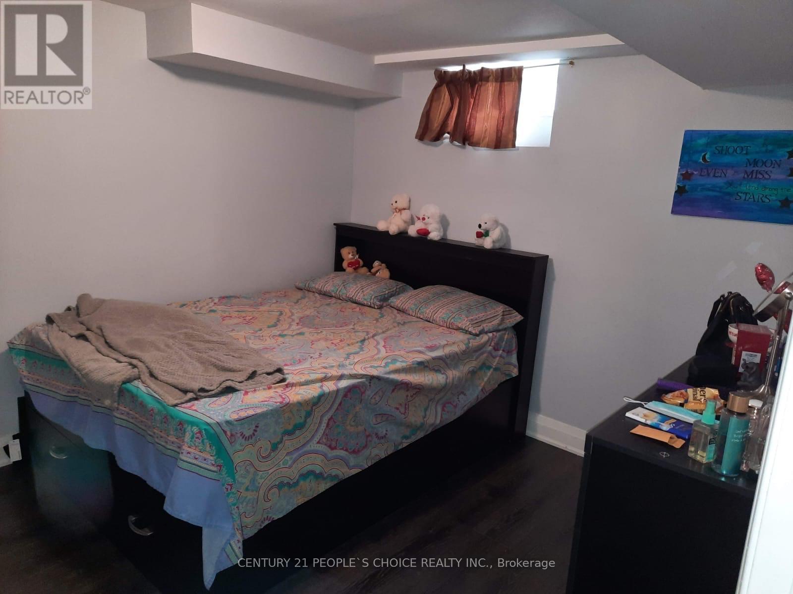 Bsmt - 3210 Carabella Way, Mississauga, Ontario  L5M 6S6 - Photo 6 - W12523830