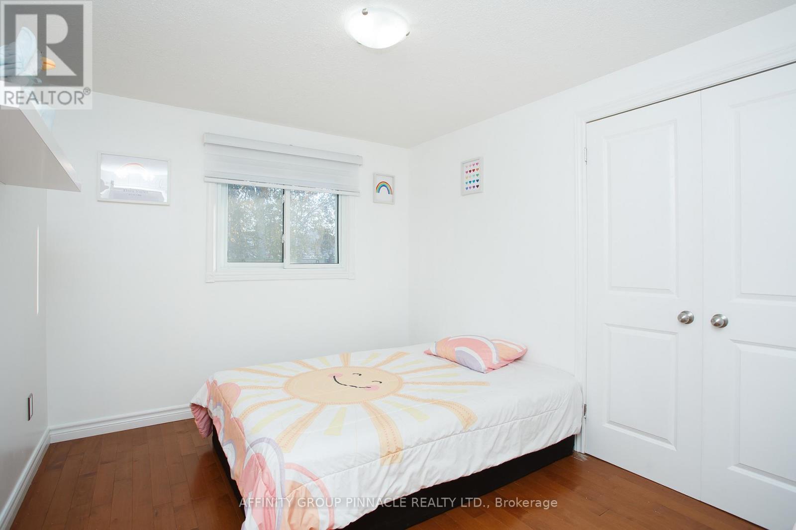 37 Parkway Avenue, Kawartha Lakes, Ontario K9V 5J7 - Photo 26 - X12523914