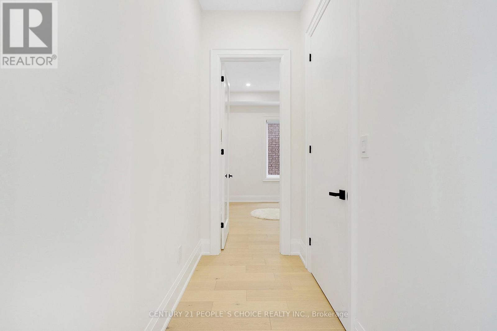 Upper - 8915 Heritage Road, Brampton, Ontario  L6Y 0E4 - Photo 22 - W12444547