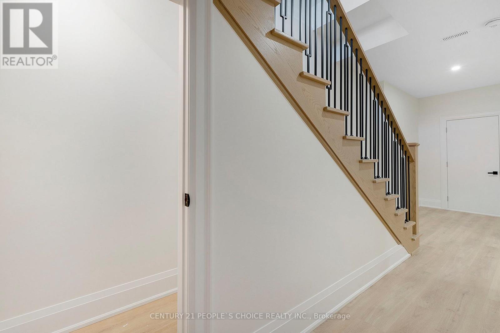 Basement - 8915 Heritage Road, Brampton, Ontario L6Y 0E4 - Photo 7 - W12444550