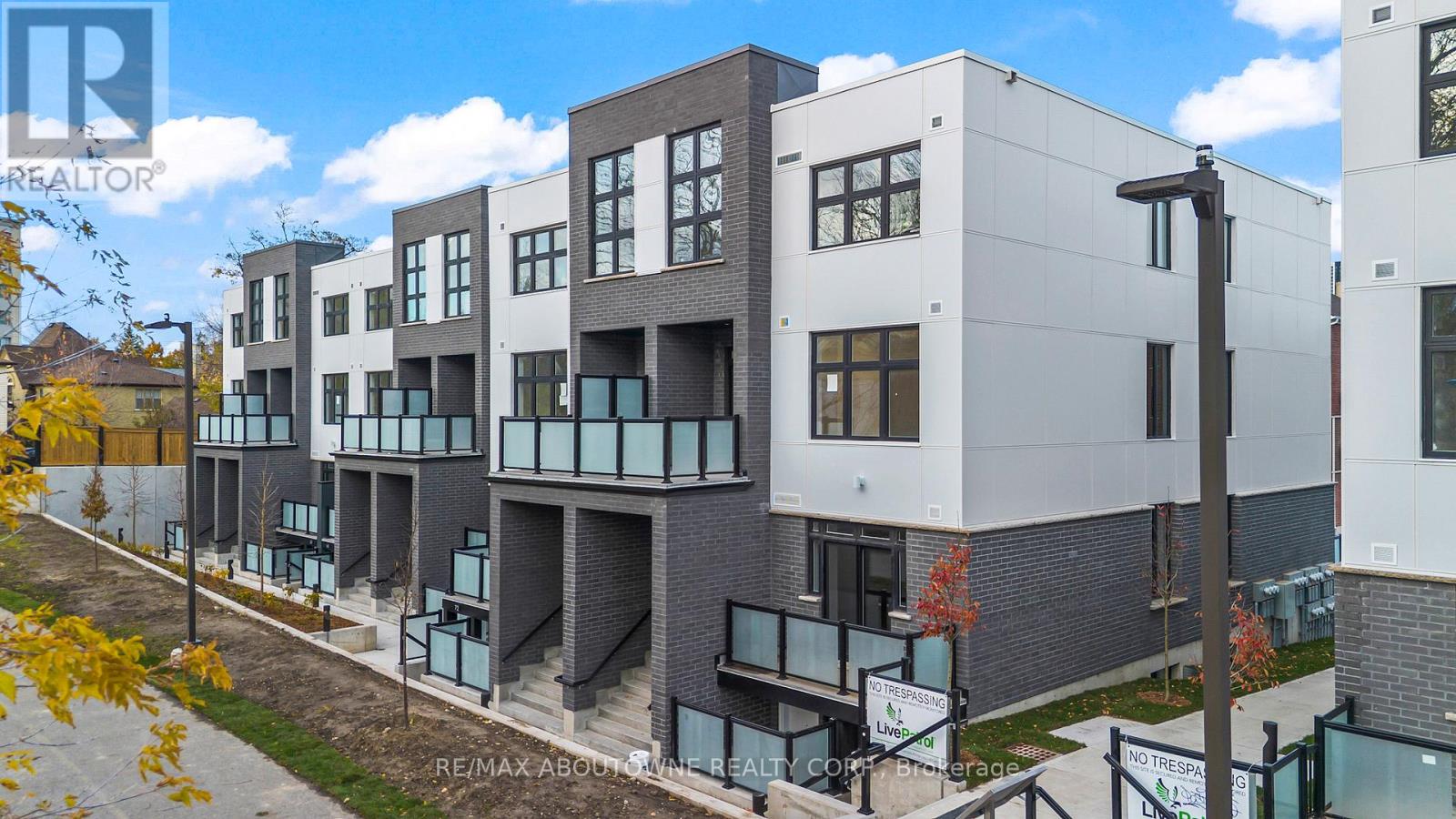 73 - 31 MILL STREET, Kitchener, Ontario