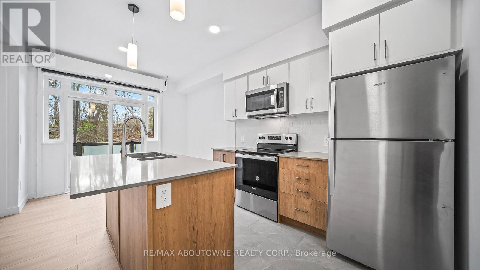 73 - 31 Mill Street, Kitchener, Ontario  N2G 2Y2 - Photo 12 - X12523622