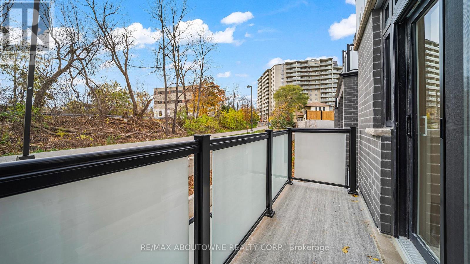 73 - 31 Mill Street, Kitchener, Ontario  N2G 2Y2 - Photo 22 - X12523622